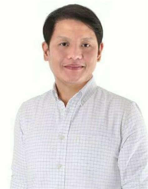 Mayor Jay Khonghun .